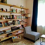 Dell'arte Vendégház *