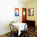 Dell'arte Vendégház Rubiana